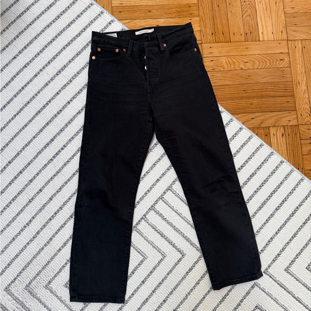 Levi’s Black Wedgie Straight Jeans